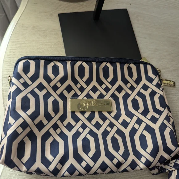 New 5 Pc Set Jujube Legacy Navigator - Picture 11 of 16